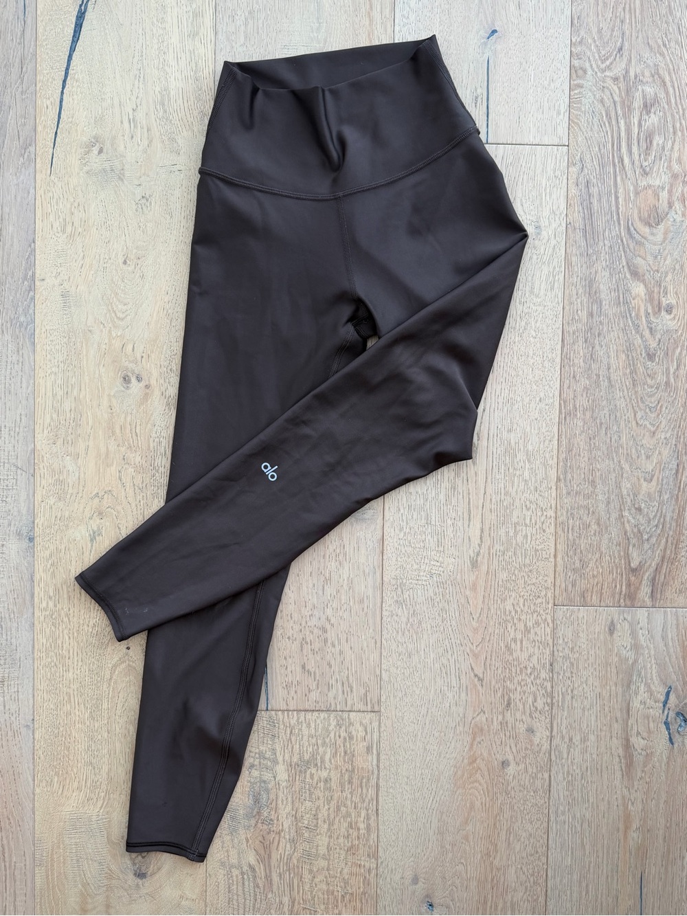 ALO Yoga Brown High-Waist Leggings with Subtle Logo
